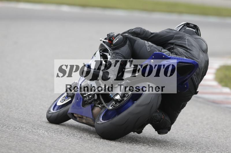 /Archiv-2024/70 16.09.2024 Plüss Moto Sport ADR/Einsteiger/44